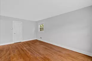7029 W Hampton Ave, Milwaukee, WI 53218 - Photo 5