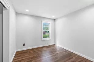 864 Mallinger Dr, Port Washington, WI 53074 - Photo 15