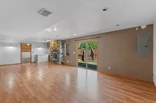 864 Mallinger Dr, Port Washington, WI 53074 - Photo 19