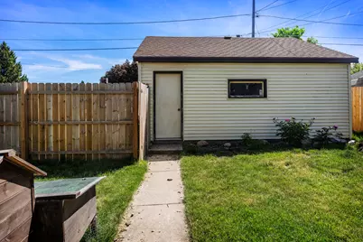 209  College Ave, Watertown, WI 53094 - Photo 27