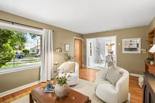 2815 N 88th St, Milwaukee, WI 53222 - Photo 5