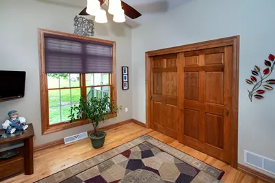 N63W23898  Terrace Dr #17, Sussex, WI 53089 - Photo 39