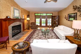 N63W23898 Terrace Dr, Sussex, WI 53089 - Photo 11