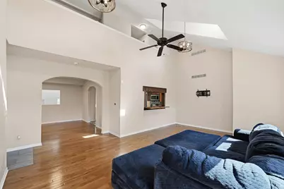 7965  McHenry St, Burlington, WI 53105 - Photo 5