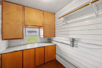 201 W Hogg St, Melrose, WI 54642 - Photo 9