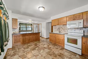 201 W Hogg St, Melrose, WI 54642 - Photo 5
