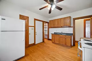 3403 N 21st St, Milwaukee, WI 53206 - Photo 9
