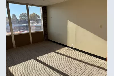 6754  Beloit Rd #301, West Allis, WI 53219 - Photo 9