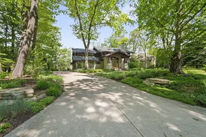 7541 S Cambridge Dr, Franklin, WI 53132 - Photo 3