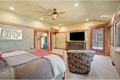 7541 S Cambridge Dr, Franklin, WI 53132 - Photo 29
