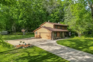 N92W25490 Blue Heron Dr, Lisbon, WI 53089 - Photo 5