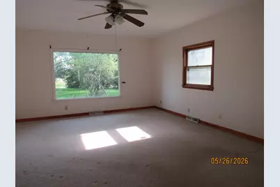 1304  Terminal Rd, Grafton, WI 53024 - Photo 9