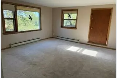 1304  Terminal Rd, Grafton, WI 53024 - Photo 11
