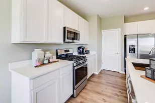 5355 94th St, Pleasant Prairie, WI 53158 - Photo 5