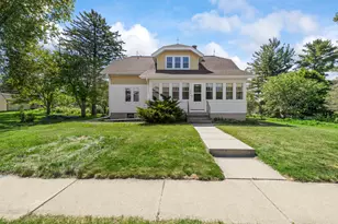 206 Oak St, Slinger, WI 53086 - Photo 1
