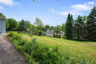 549 Briody St, Burlington, WI 53105 - Photo 15