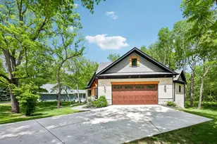 542 Berwyn Dr, Fontana, WI 53125 - Photo 17