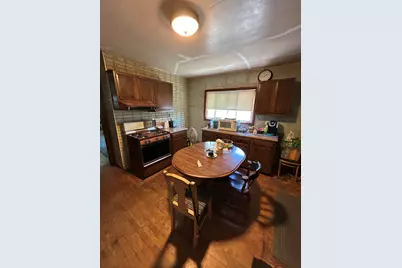 1645 S 65th St, West Allis, WI 53214 - Photo 11