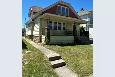 1645 S 65th St, West Allis, WI 53214 - Photo 1