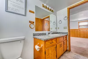 9611 W Darnel Ave, Milwaukee, WI 53224 - Photo 35