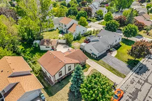 9611 W Darnel Ave, Milwaukee, WI 53224 - Photo 15