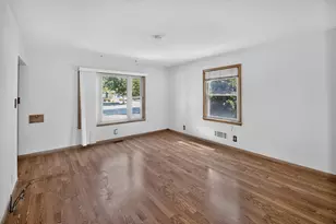 10111 W Cleveland Ave, West Allis, WI 53227 - Photo 33