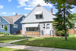 3813 N 81st St, Milwaukee, WI 53222 - Photo 1