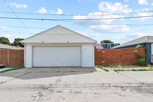 3813 N 81st St, Milwaukee, WI 53222 - Photo 29
