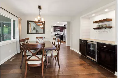 8975 N Santa Monica Blvd, Bayside, WI 53217 - Photo 5