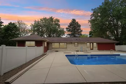 1010  Rolling Green Dr, Brookfield, WI 53186 - Photo 27