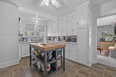 3819  10th Ave, Kenosha, WI 53140 - Photo 13