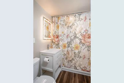 13350 W Bluemound Rd #2, Elm Grove, WI 53122 - Photo 13