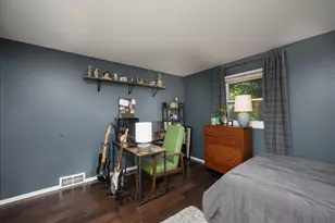 13350 W Bluemound Rd, Elm Grove, WI 53122 - Photo 15