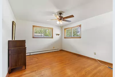 1940  Woodland Dr, Racine, WI 53108 - Photo 19