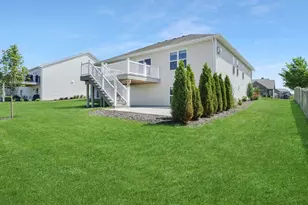 625 Mary Way, Slinger, WI 53086 - Photo 33