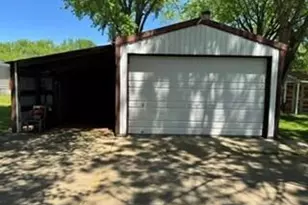 N3554 Franks Dr, Mecan, WI 53949 - Photo 5