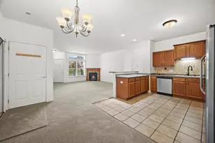 8614 S Stratford Rd, Oak Creek, WI 53154 - Photo 5