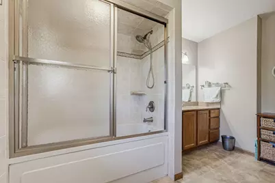 N79W15586  Deerfield Trl, Menomonee Falls, WI 53051 - Photo 23