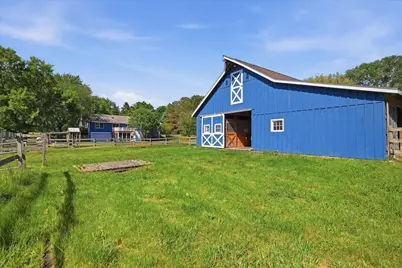 N7W29615  Thames Ct, Delafield, WI 53188 - Photo 17
