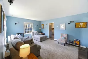 206 W 2nd St, Oconomowoc, WI 53066 - Photo 5