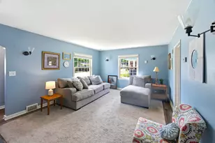 206 W 2nd St, Oconomowoc, WI 53066 - Photo 3