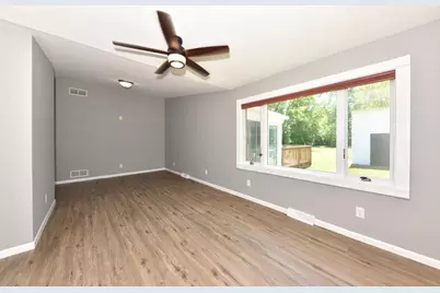 S79W18155 W Tower Dr, Muskego, WI 53150 - Photo 15