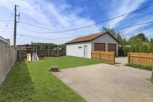 1709 88th St, Kenosha, WI 53143 - Photo 25