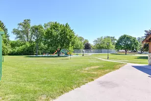 1304 N Grandview Blvd, Waukesha, WI 53188 - Photo 23