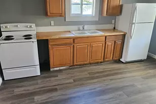 2830 W St Paul Ave, Milwaukee, WI 53208 - Photo 3