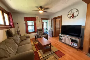 2253 14th St, La Crosse, WI 54601 - Photo 9