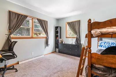 9415 W Arthur Ave, West Allis, WI 53227 - Photo 17