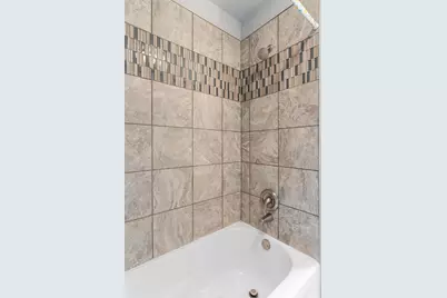 9415 W Arthur Ave, West Allis, WI 53227 - Photo 21