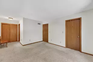 11503 W Layton Ave, Greenfield, WI 53228 - Photo 27