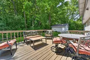 11503 W Layton Ave, Greenfield, WI 53228 - Photo 15